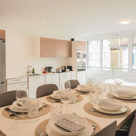 Homestay Modernes Hostel, In Shared Apartment, Wyba Living *