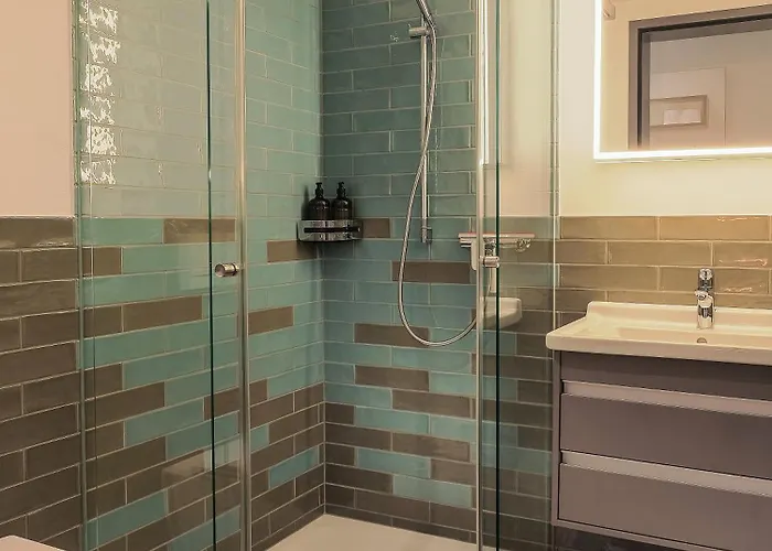 Modernes Hostel, In Shared Apartment, Wyba Living Homestay St. Gallen