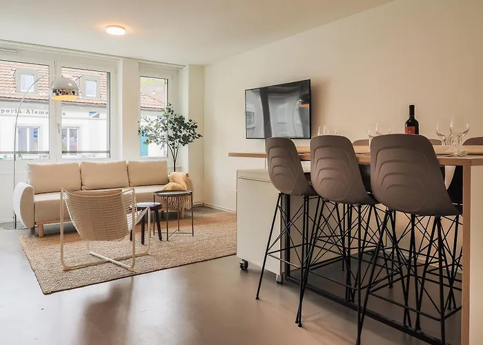 Homestay Modernes Hostel, In Shared Apartment, Wyba Living