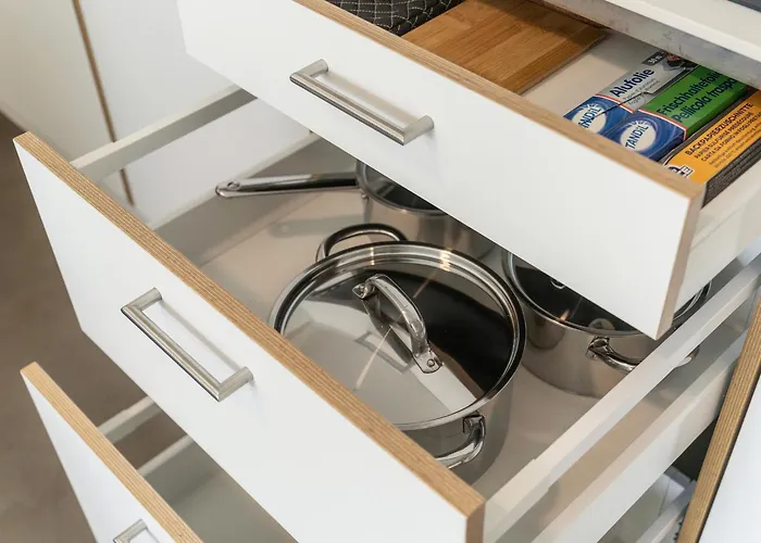 Modernes Hostel, In Shared Apartment, Wyba Living St. Gallen