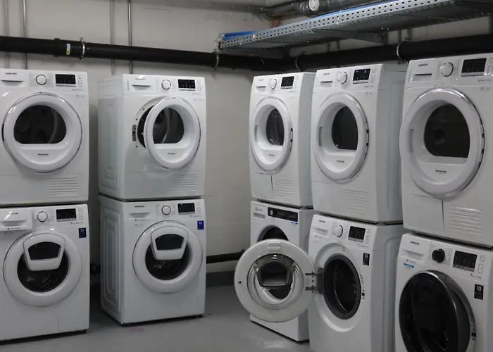 Modernes Hostel, In Shared Apartment, Wyba Living Homestay *